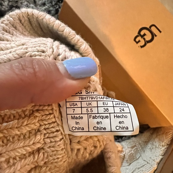 Preowned - Picture 4 of 4